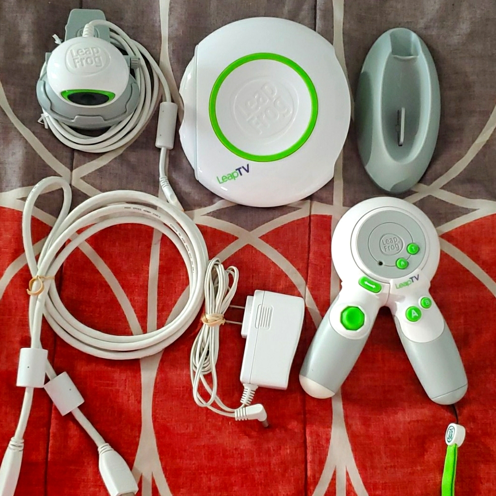 LeapTV bundle and games